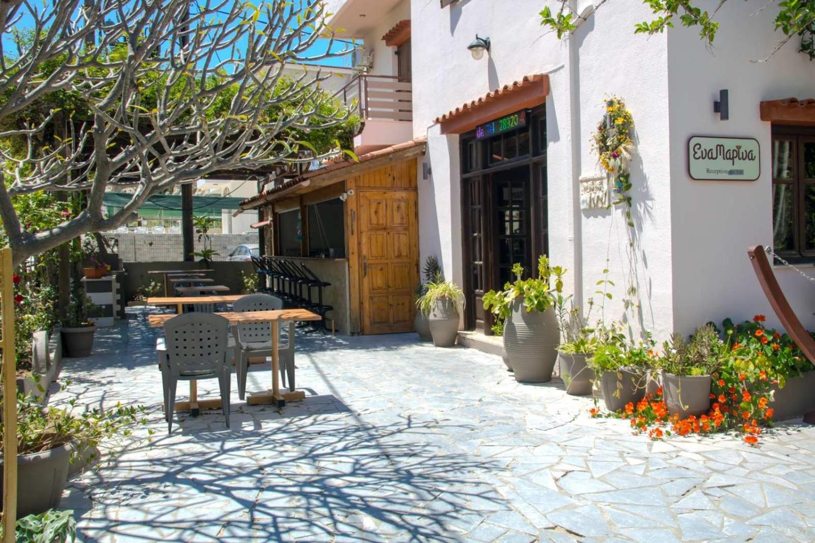 Hotel Eva Marina 2*